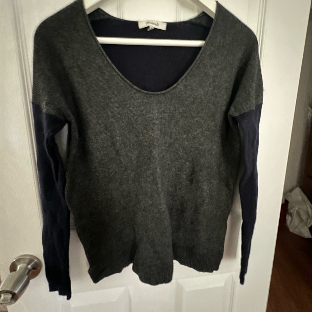 Madewell Merino wool long sleeve v-neck